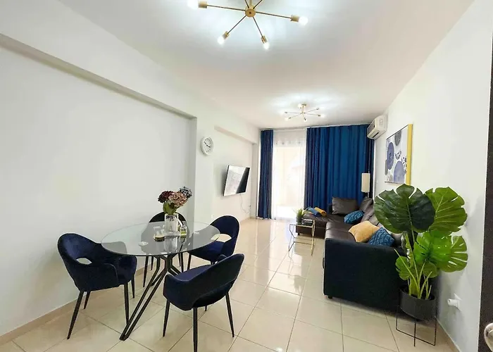 2-Bedroom Apartment With Pool