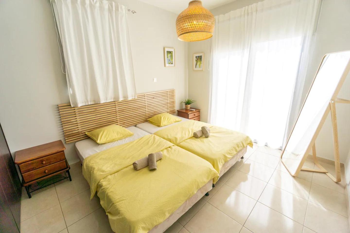 2-bedroom With Pool Apartament